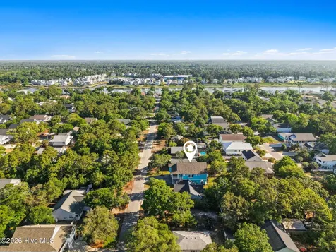 210 NE 34th Street Oak Island NC 28465