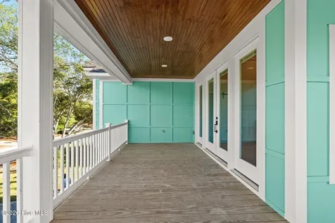 210 NE 34th Street Oak Island NC 28465