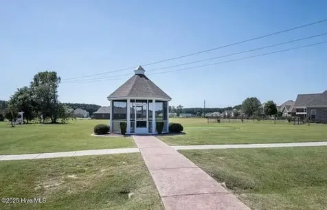 208 S Merganser Drive Pikeville NC 27863