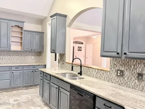 404 Old Swann Point Avenue Rocky Point NC 28457