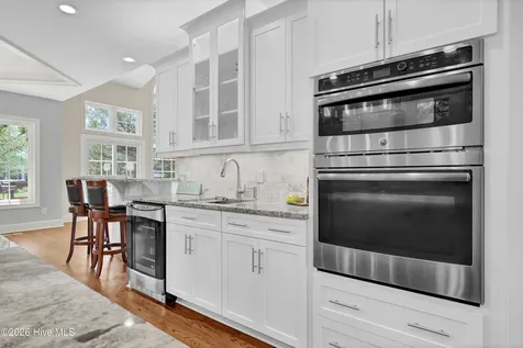 2006 Kenilworth Lane Wilmington NC 28405