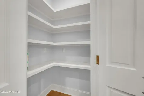 2006 Kenilworth Lane Wilmington NC 28405