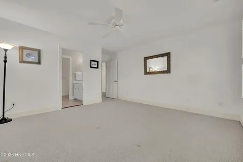 2006 Kenilworth Lane Wilmington NC 28405