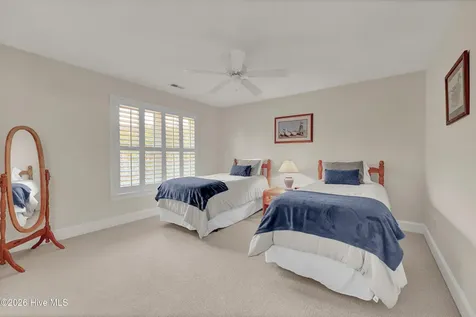2006 Kenilworth Lane Wilmington NC 28405