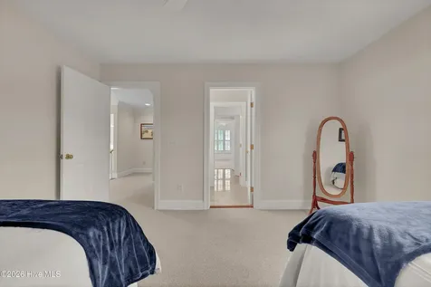 2006 Kenilworth Lane Wilmington NC 28405