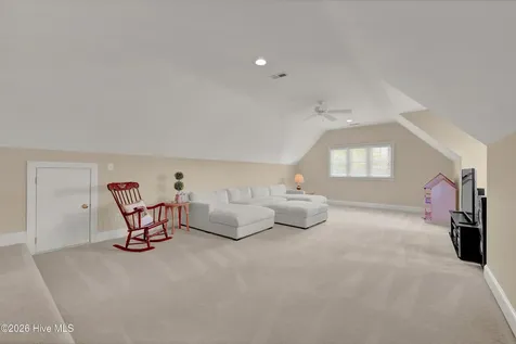 2006 Kenilworth Lane Wilmington NC 28405