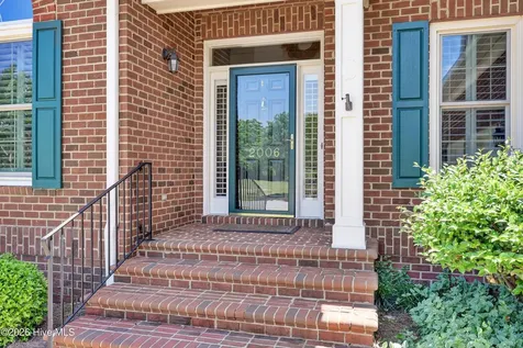 2006 Kenilworth Lane Wilmington NC 28405