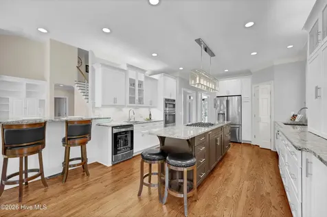 2006 Kenilworth Lane Wilmington NC 28405