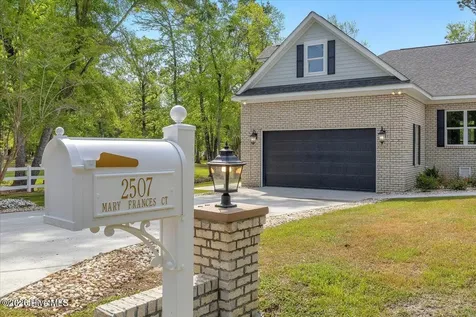 2507 Mary Frances Court NE Bolivia NC 28422