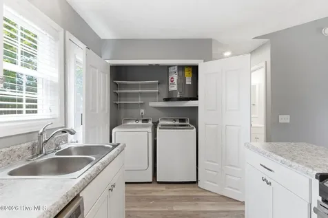 802 Garrison Court Wilmington NC 28411