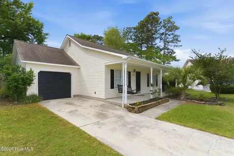 802 Garrison Court Wilmington NC 28411