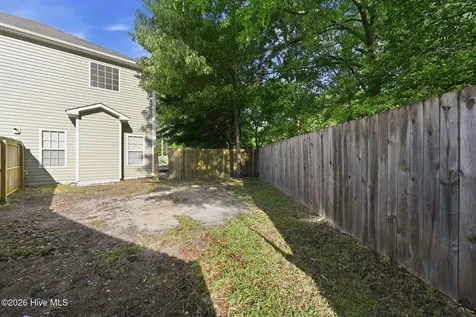 113 Sunny Point Drive Richlands NC 28574