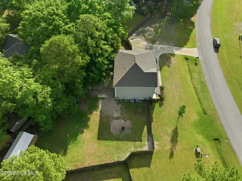 113 Sunny Point Drive Richlands NC 28574
