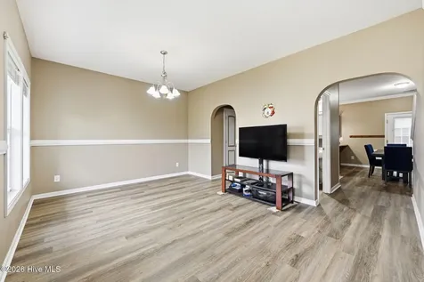 113 Sunny Point Drive Richlands NC 28574