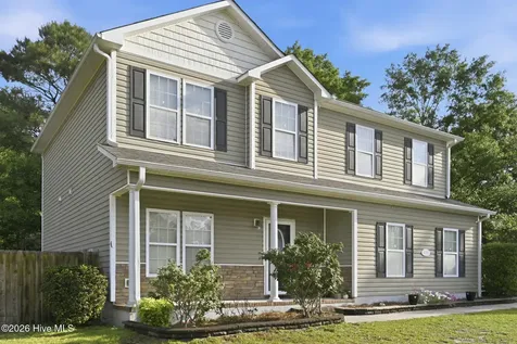 113 Sunny Point Drive Richlands NC 28574