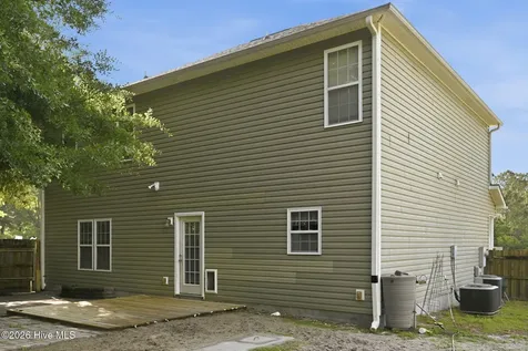 113 Sunny Point Drive Richlands NC 28574