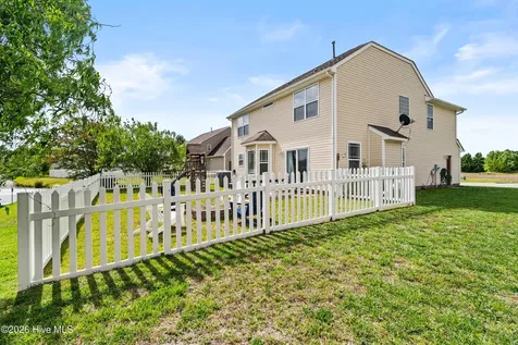 2108 Aydlett Drive Elizabeth City NC 27909