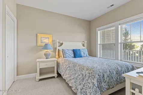 200 Lighthouse Lane Cedar Point NC 28584