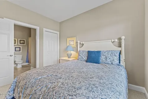 200 Lighthouse Lane Cedar Point NC 28584