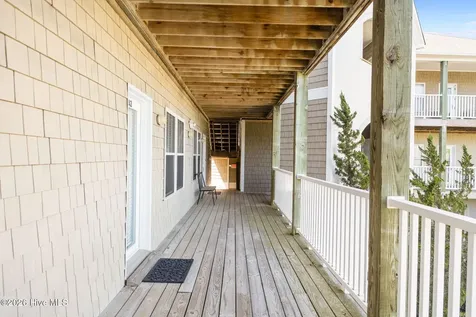200 Lighthouse Lane Cedar Point NC 28584