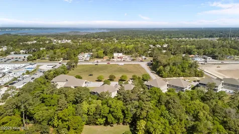 200 Lighthouse Lane Cedar Point NC 28584