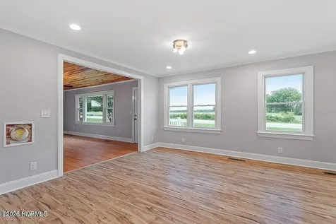 11843 Hobbton Highway Newton Grove NC 28366