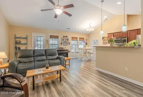 419 N Culverton Road Winnabow NC 28479