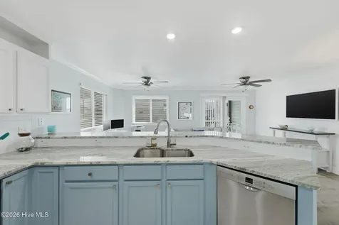 1412 Canal Drive Carolina Beach NC 28428