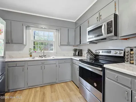 103 Arthur Court Jacksonville NC 28546