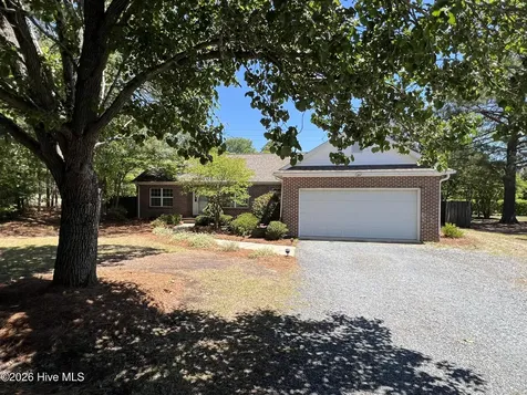 10 Beryl Circle Pinehurst NC 28374