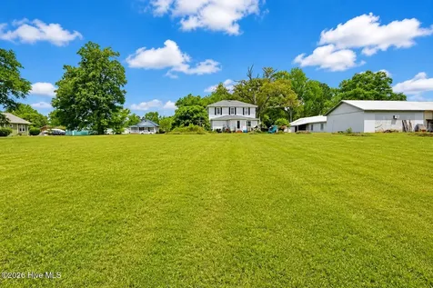 112 N College Street Atkinson NC 28421