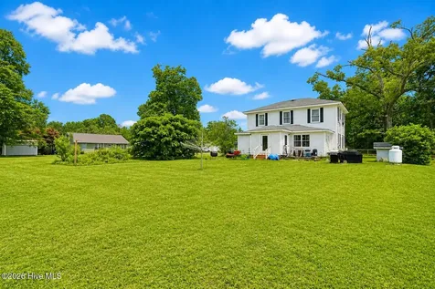 112 N College Street Atkinson NC 28421