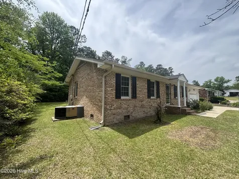 120 Kings Road Whiteville NC 28472