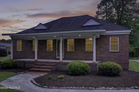 575 Island Creek Road Rocky Point NC 28457