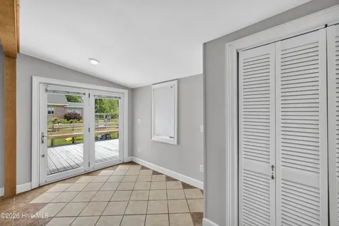 575 Island Creek Road Rocky Point NC 28457