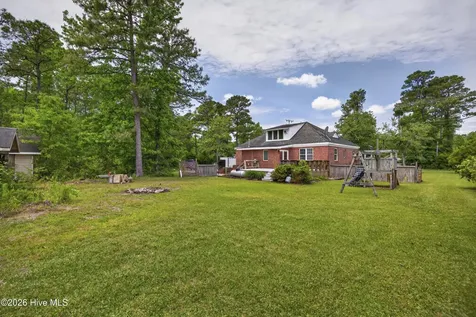 575 Island Creek Road Rocky Point NC 28457