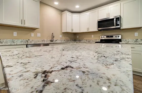 2044 N Tanglewood Drive SW Supply NC 28462