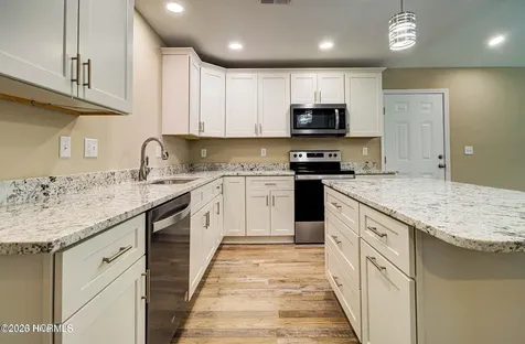 2044 N Tanglewood Drive SW Supply NC 28462