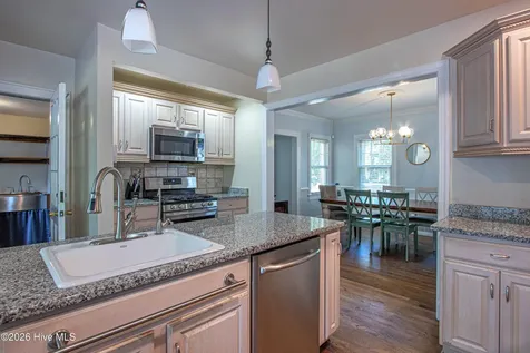 310 E Morganton Road Southern Pines NC 28387