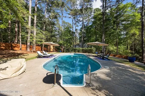 565 S Valley Road Southern Pines NC 28387