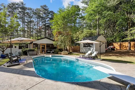 565 S Valley Road Southern Pines NC 28387