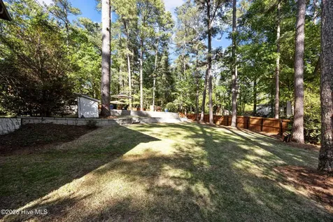 565 S Valley Road Southern Pines NC 28387