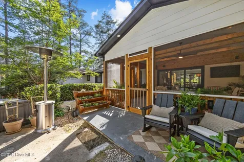 565 S Valley Road Southern Pines NC 28387