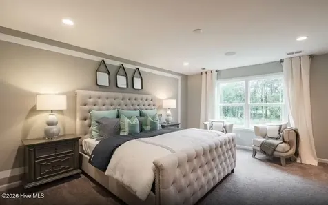 562 Glitter Bay Loop Shallotte NC 28470