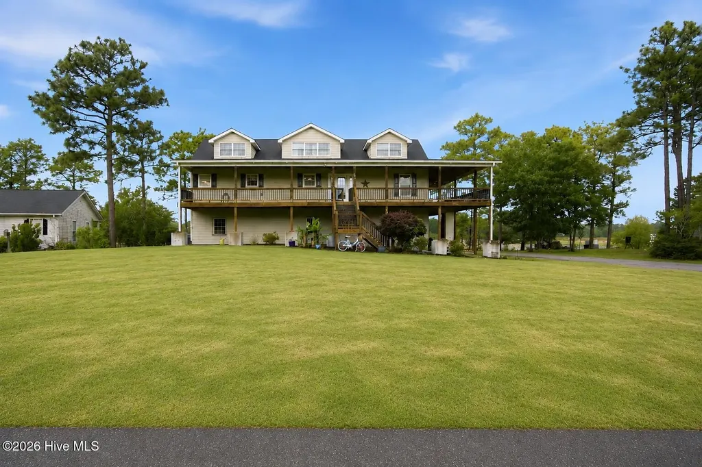 354 W South Shore Drive Southport NC 28461