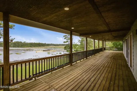 354 W South Shore Drive Southport NC 28461