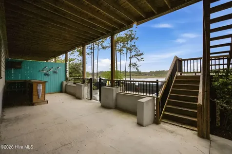 354 W South Shore Drive Southport NC 28461