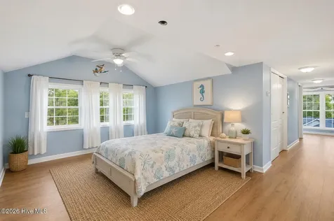 354 W South Shore Drive Southport NC 28461