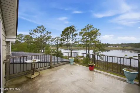 354 W South Shore Drive Southport NC 28461