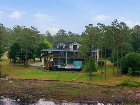 354 W South Shore Drive Southport NC 28461